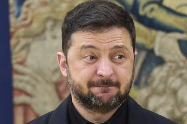 Зеленский потребовал от Запада передачи Украине ядерного оружия