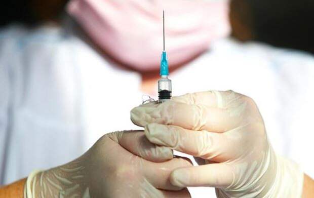 Поголовная вакцинация не спасает: Covid поглощает Германию и Центральную Европу