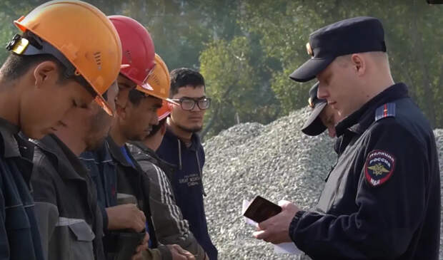 Силовики поймали 40 мигрантов при помощи квадрокоптера