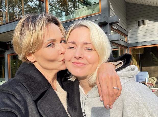 Повереннова призналась, что готова пойти на болезненные процедуры ради работы