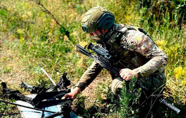 Спас жизнь раненому бойцу: названы новые герои СВО