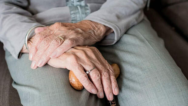 Ученые выяснили, как снизить риск старческой деменции
