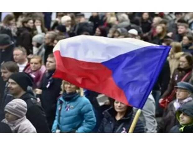 Чeхи на грaни экономического кризиса из-за разрыва отношений с Россией! Бизнес начал умолять о помощи