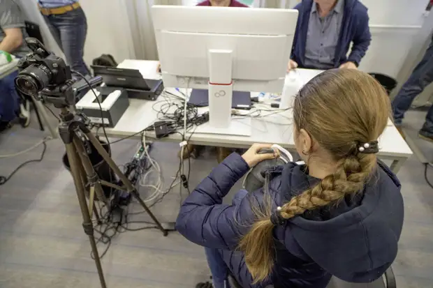 "Сами должны готовить, сами убирать": Украинский беженец пожаловался на "концлагерь" в Германии