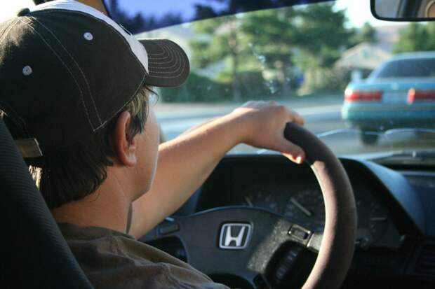driving-22959_1920 транспорт