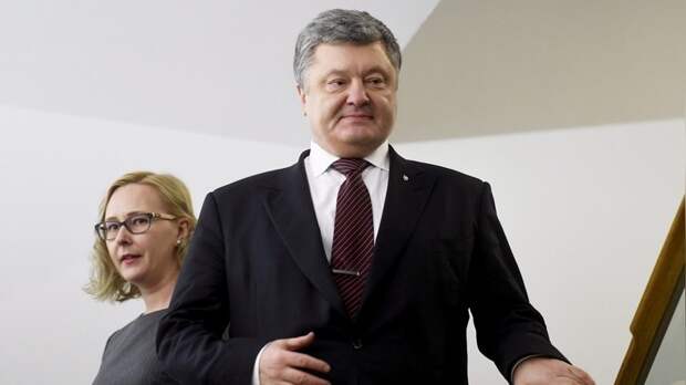 Порошенко — российским журналистам: «Перестаньте убивать украинцев!»