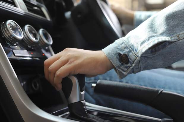 Парень попытался впечатлить отца своей девушки и опозорился перед ним