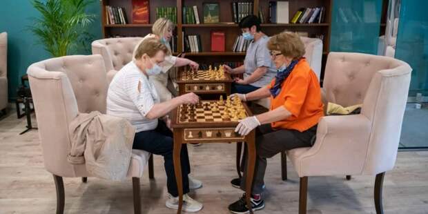 Собянин открыл клубы «Мой социальный центр» сразу в девяти районах Москвы. Фото: В.Новиков, mos.ru