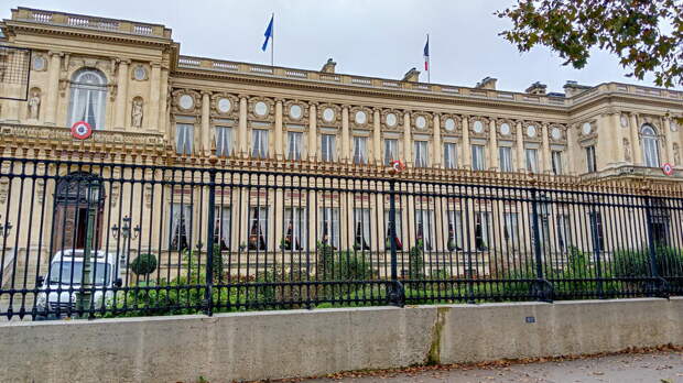МИД Франции вызвал посла Израиля после обстрела иностранных дипломатов
