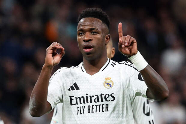 "Реал" победил "Бенфику" в первом стыковом матче плей-офф Лиги чемпионов