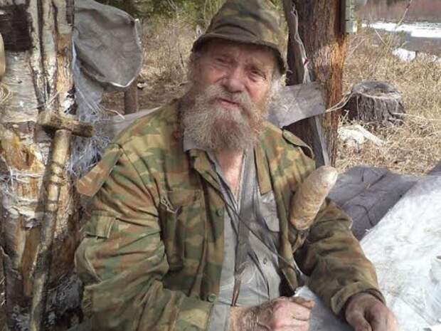 Ерофей Седов – бывший геолог, после пенсии поселившийся в заимке Лыковых | Фото: kp.ru