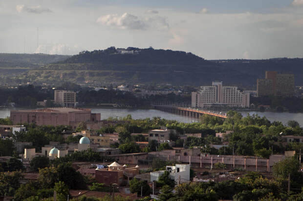 МИД рекомендовало россиянам не посещать еще одну страну