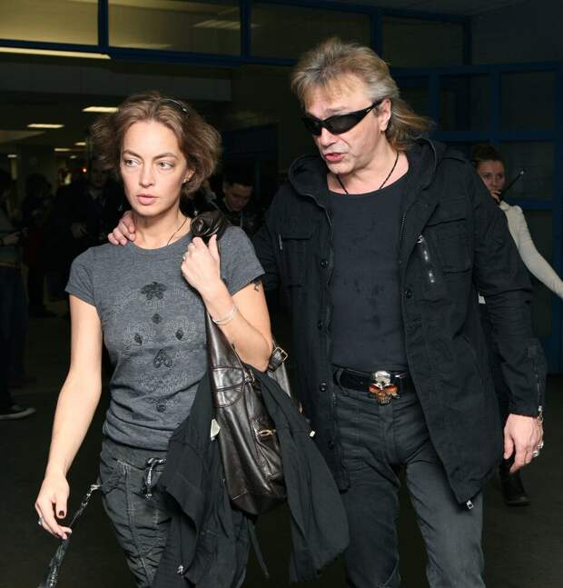 Как выглядят жены и подруги наших рок-легенд