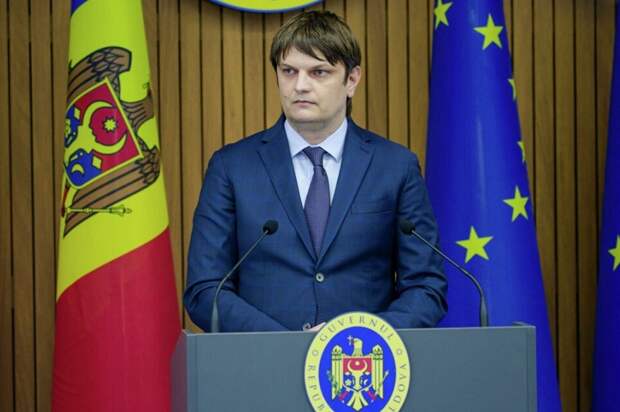 Вице-премьер Молдовы Спыну.jpg