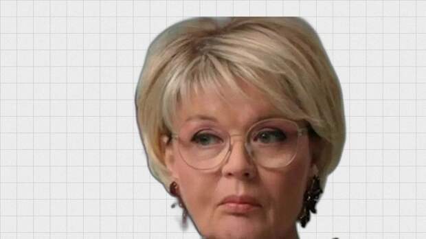 Между скорбью и новой жизнью: 56-летняя Юлия Меньшова «не пугалась» ухода матери и чем похожа на Алентову