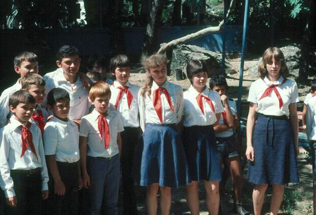 1983. Пионеры в Зеравшанских горах Таджикской ССР