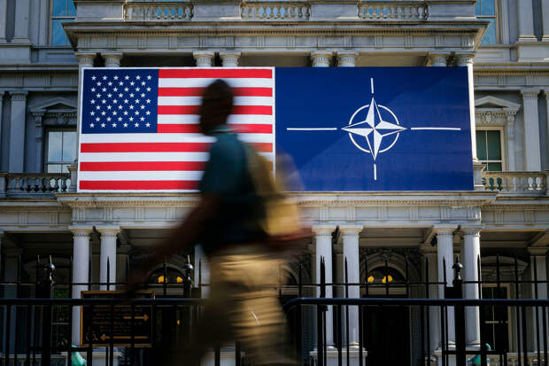 Кент: США выйдут из НАТО, чтобы поддержать Израиль в столкновении с Турцией