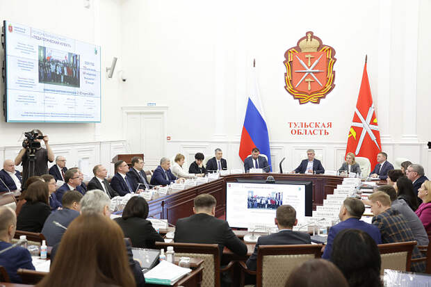 Тульские учителя получат по 300 тысяч рублей за победу в конкурсе "Педагогический успех 71"