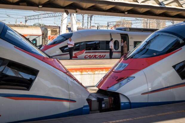 Между Петербургом и Москвой к поездам добавили вагоны