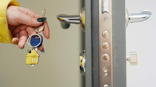 Россиянам рассказали о способе оплаты ипотеки и ЖКХ при помощи облигаций