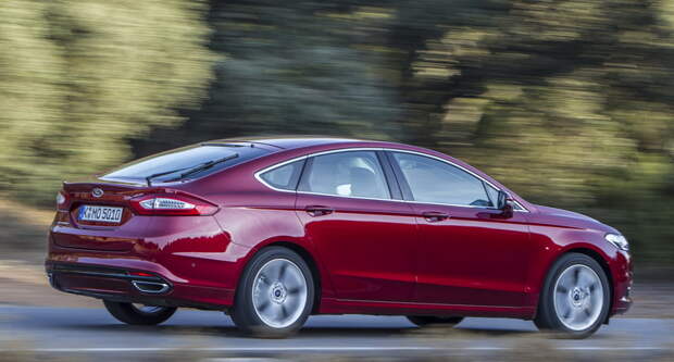 Ford в России снижает цены на Kuga и Mondeo 