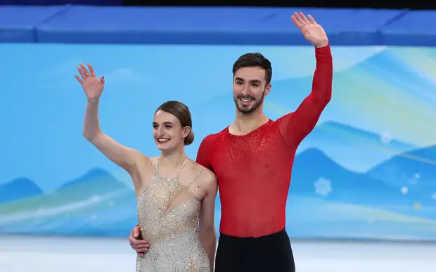 Фигуристы Пападакис и Сизерон побили два мировых рекорда на ЧМ