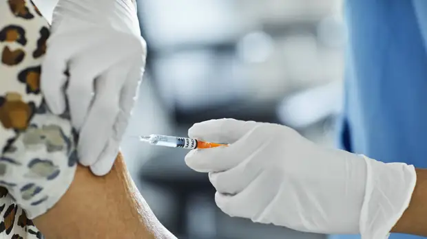 Врач Белякова рассказала об особенностях заболевания омикрон-штаммом COVID-19