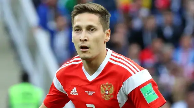 Кузяев заменил Головина в матче отбора ЧМ-2022 Кипр — Россия