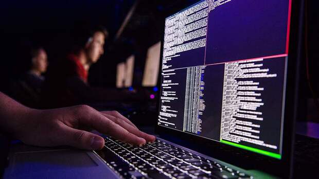 Утечки конфиденциальной информации из-за кибератак в России выросли до 72%