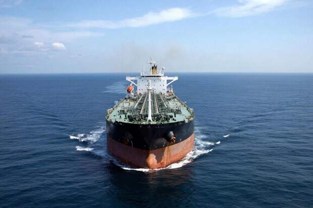 «Ошеломляющие суммы»: доходы РФ на фоне энергокризиса вызвали ярость в Европе