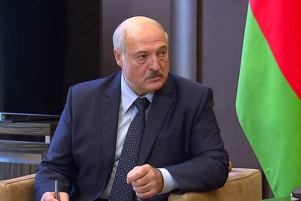 Лукашенко заявил, что готов «скоро стать пенсионером»