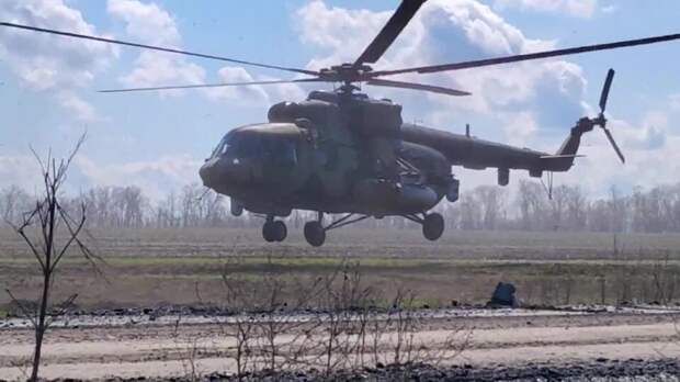Первый воздушный крестный ход провели в зоне СВО