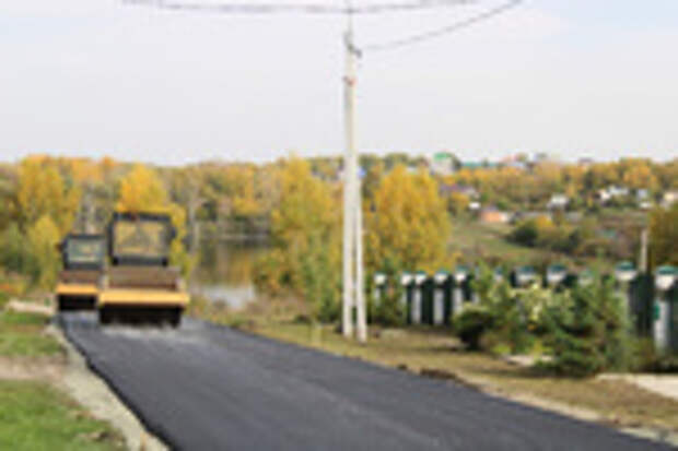 Ремонт дороги в поселке Казенная Заимка / Фото: barnaul.org