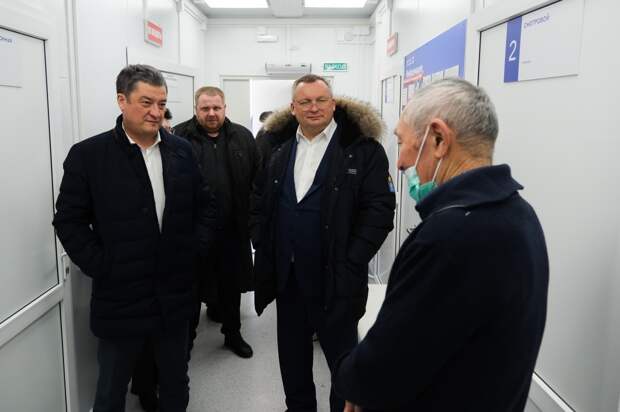 Игорь Мартынов посетил ФАП в селе Затон Камызякского района