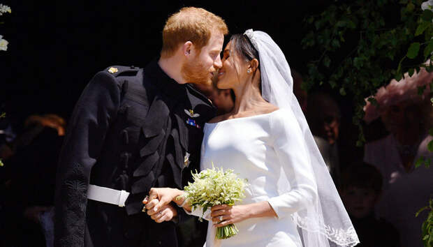 Свадьба в мае и поцелуи на публике: как Меган Маркл нарушала королевские традиции