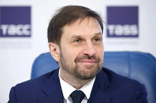 «Россия в беде»: Депутат Кузнецов объяснил, почему во всём виноваты бабы, а мужики тут вообще ни при делах