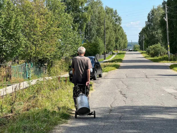 Надбавка для всех пенсионеров 1945–1965 годов: как ее без беготни и справок оформить и какую сумму можно получить