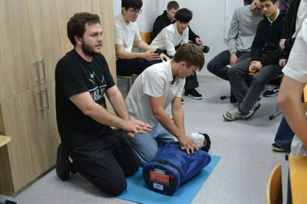 Всероссийский классный час «Профессионалитет» для школьников Майкопа