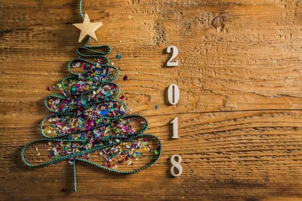 Как нарядить елку на Новый год 2018: идеи эффектного декора