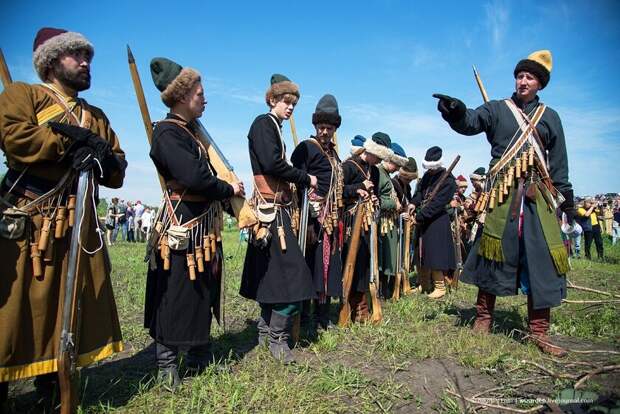 Современная реконструкция похода Ермака