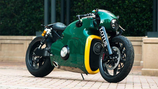 Первый мотоцикл марки Lotus.