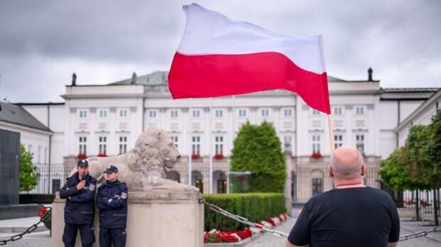 Польша проиграла в борьбе с газопроводом "Северный поток — 2"