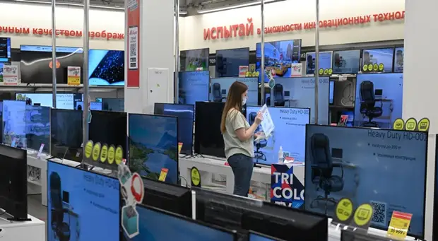 Более 200 зарубежных брендов вернутся в Россию через «серый» импорт