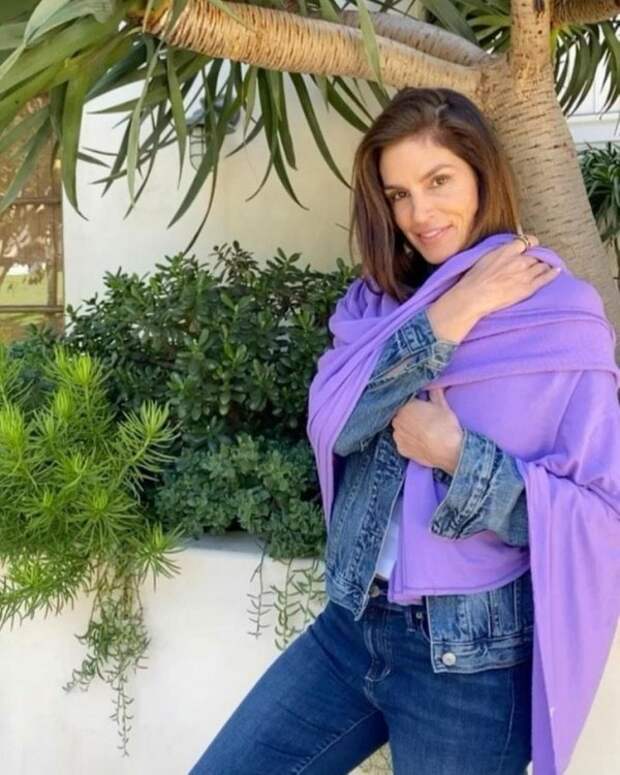 Знаменитые женщины в начале карьеры, сегодня и на снимке в своем Instagram