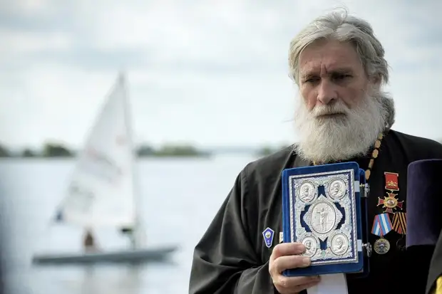 Укропы под Белгородом убили русского военного священника