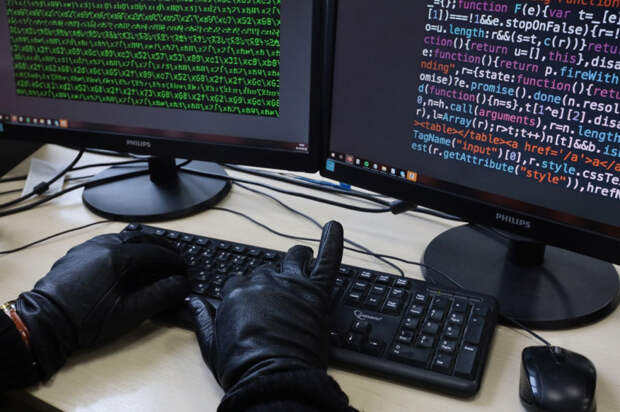 Подросток из Ялты отдала мошенникам сбережения семьи в размере 280 тысяч долларов