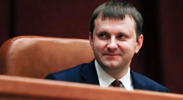 Максим Орешкин 