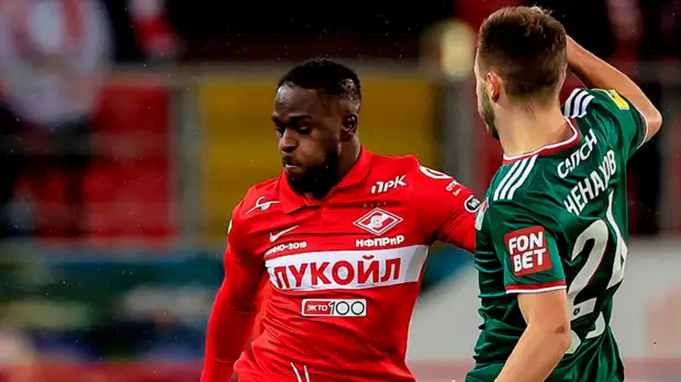 Гол Умярова спас «Спартак» от поражения в матче РПЛ с «Локомотивом»