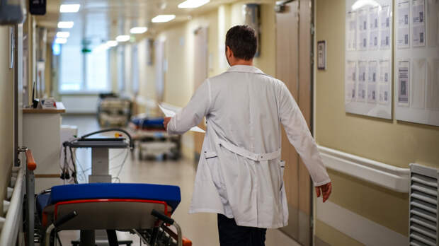 Режиссера Шухера госпитализировали в состоянии клинической смерти