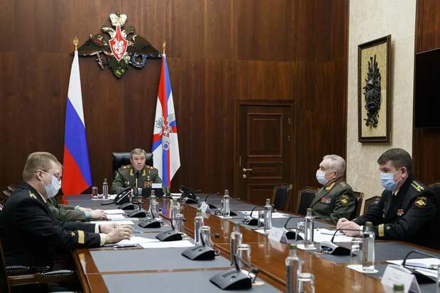 О «вранье генералов» и «мягкотелости президента